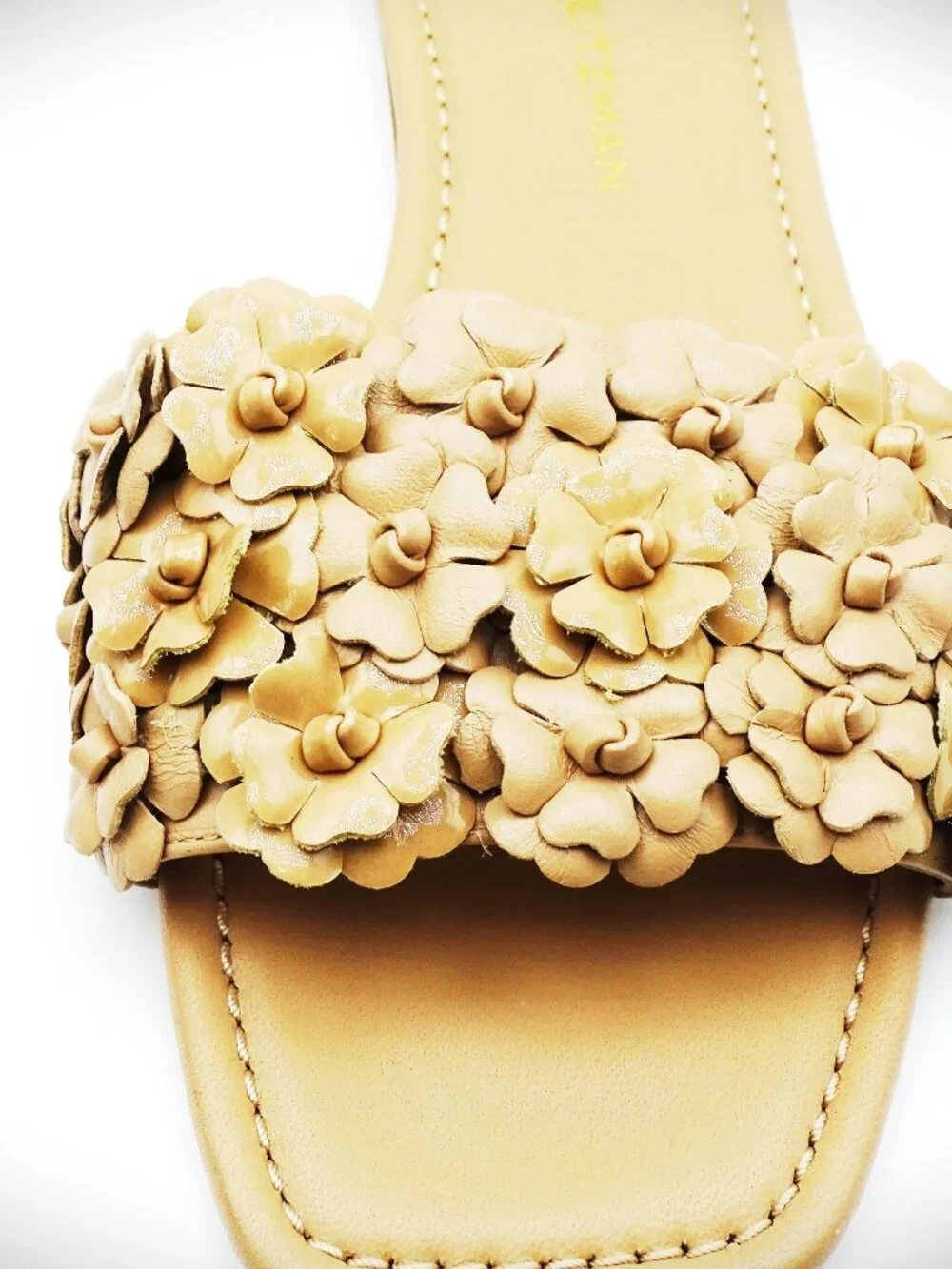 STUART WEITZMAN Meadow Leather & Synthetic Slide Sandal in Fawn Color Size 8.5B